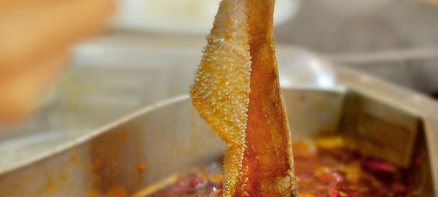 半岛体育体育app下载-慕尼黑1860队深夜火锅团建提升团结的简单介绍