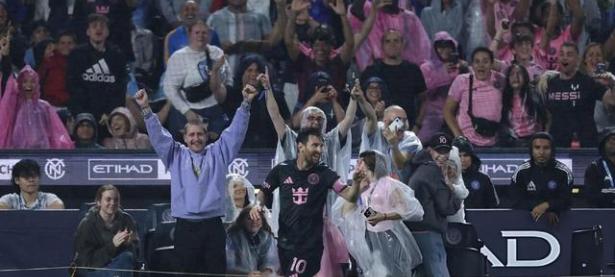 半岛体育体育入口-关于梅西梅开二度，帮助球队反超晋级的信息