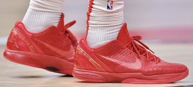 半岛体育体育官方-热火憾负篮网，德罗赞爆发砍分的简单介绍