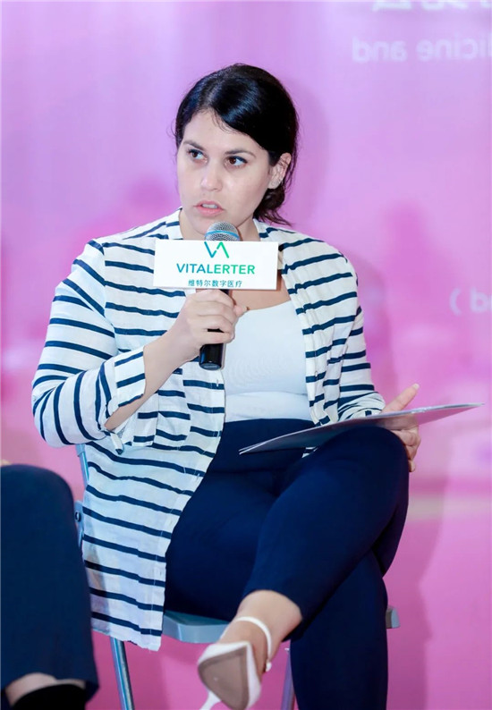 以色列拳击手大放异彩，收获掌声