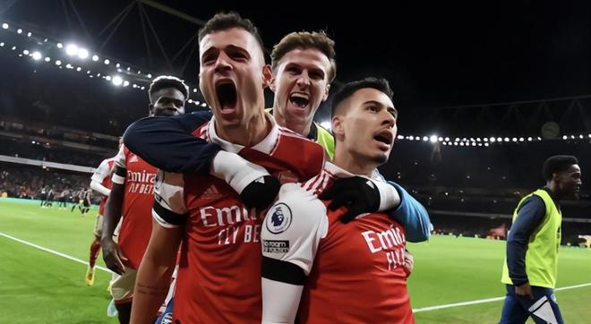 阿森纳客场大胜里昂，晋级欧联杯决赛